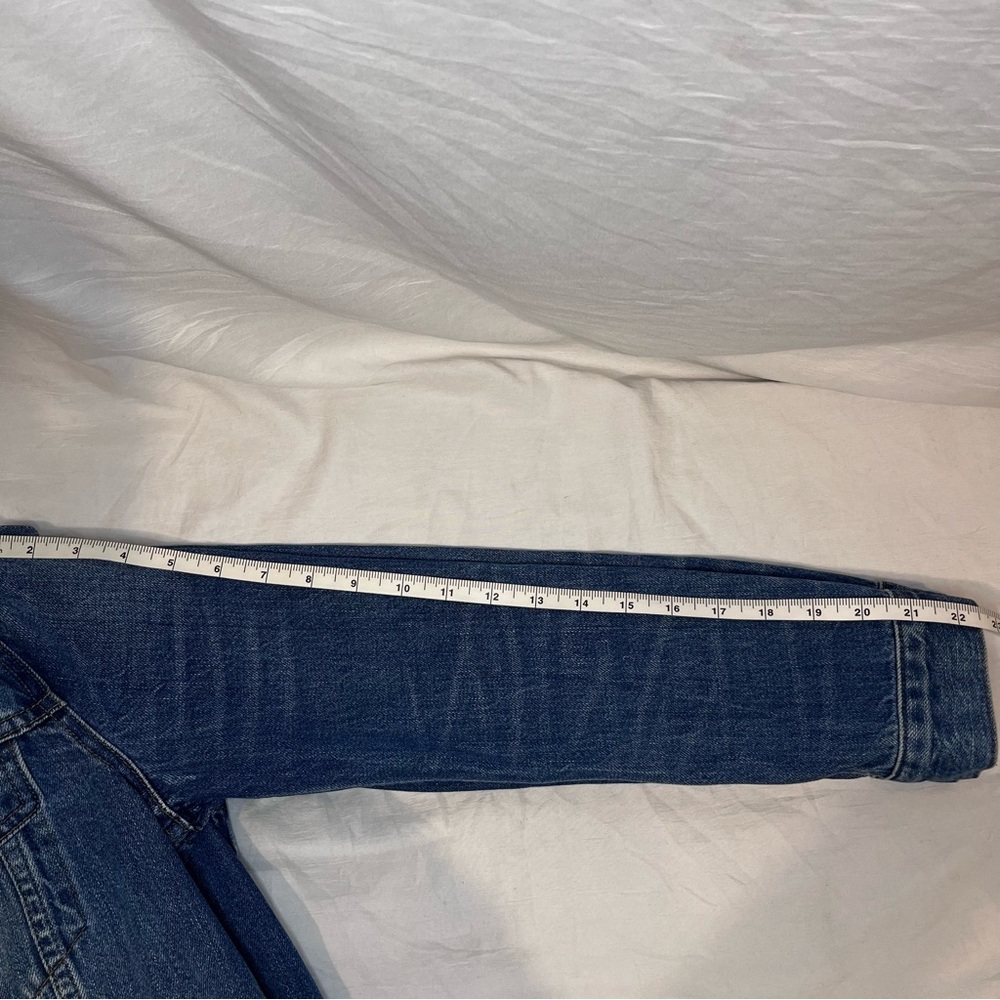 Madewell Classic Women's Medium Denim Jean Jacket Blue EUC - Picture 7 of 11